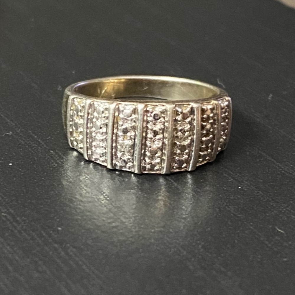 Sterling Silver 925 Ladies Ring Size 8